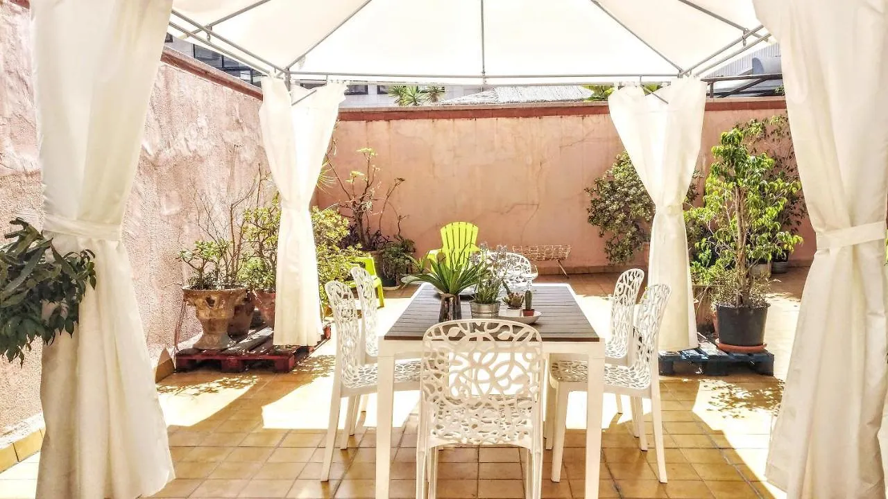 Bizflats Garden House Apartment Barcelona 0*,  Spain