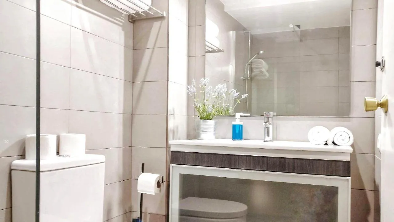 Bizflats Garden House Apartment Barcelona