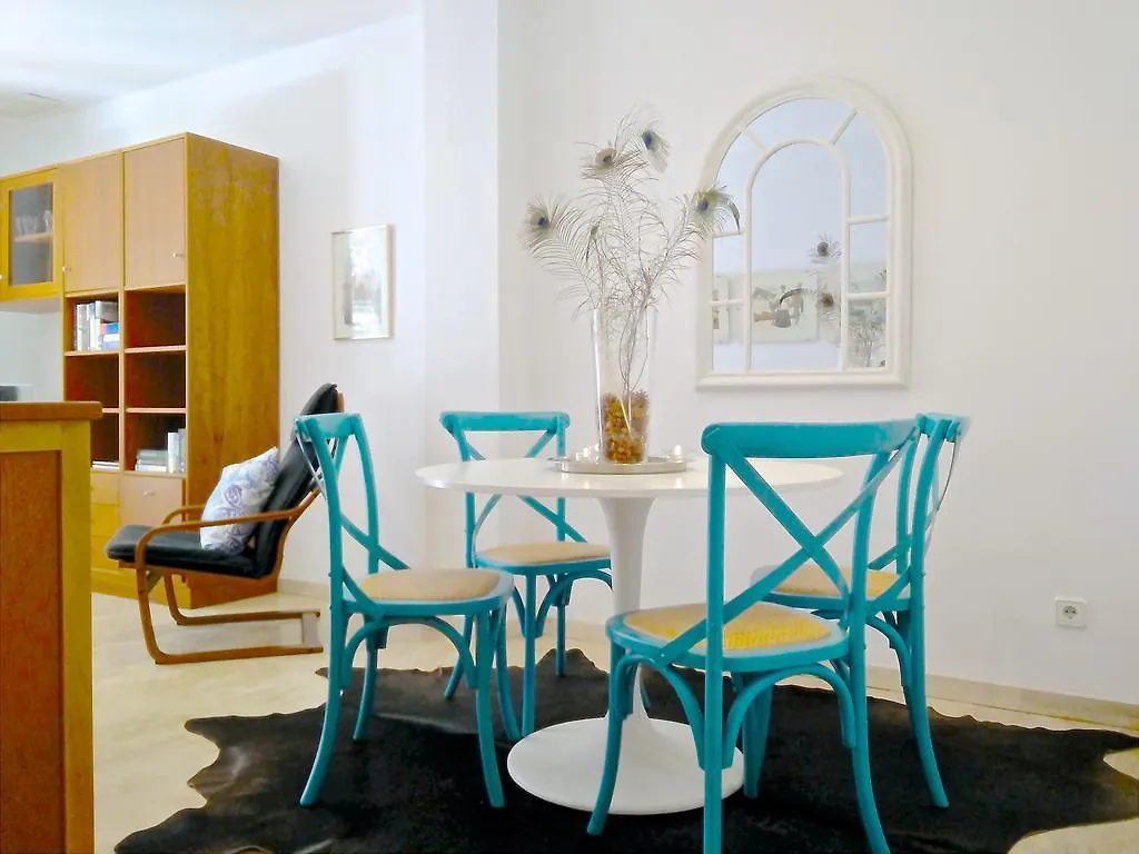Bizflats Garden House Apartment Barcelona 0*,  Spain