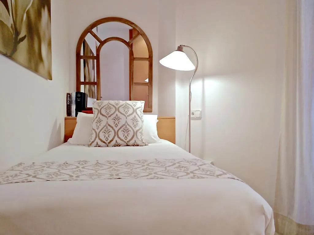Bizflats Garden House Apartment Barcelona 0*,