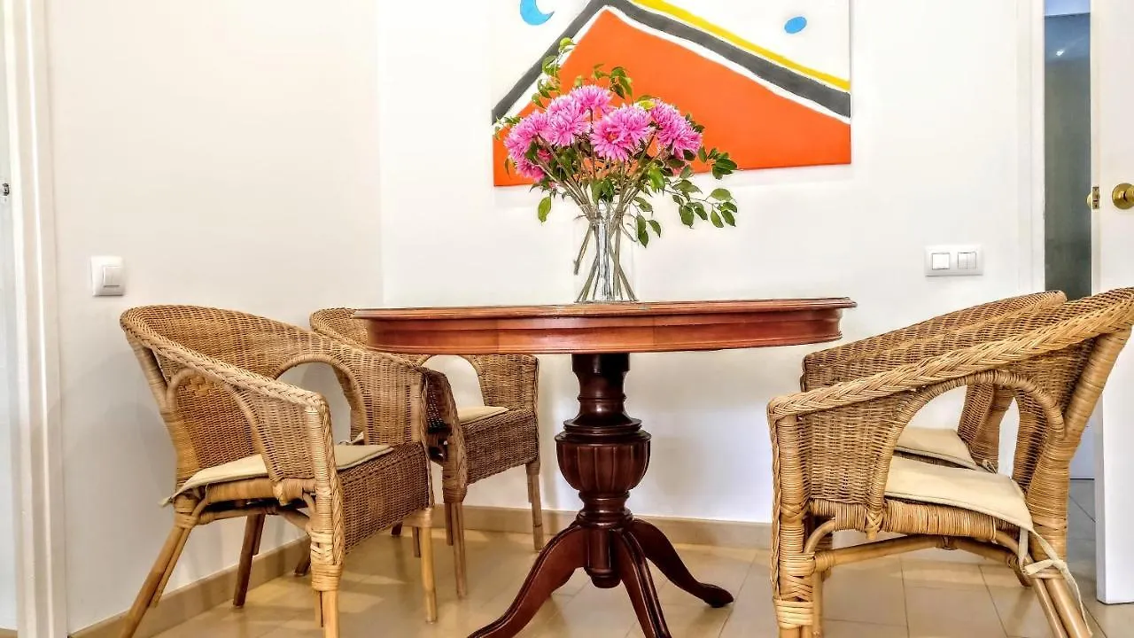 Bizflats Garden House Apartment Barcelona