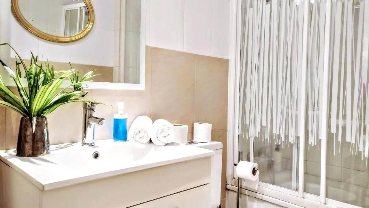Bizflats Garden House Apartment Barcelona