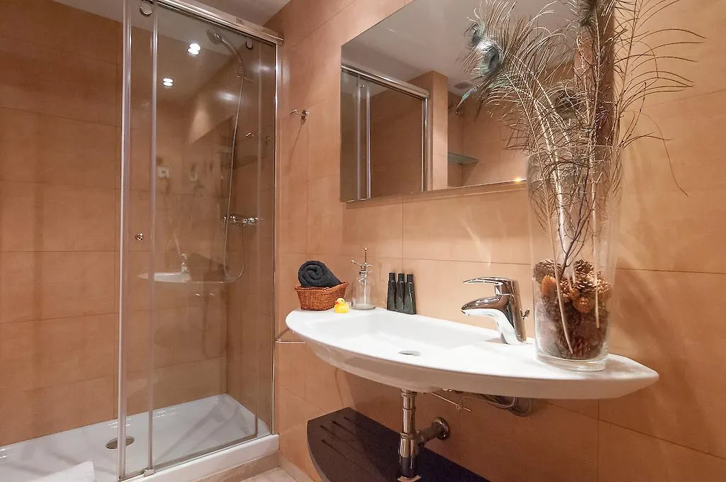 Bizflats Garden House Apartment Barcelona Spain